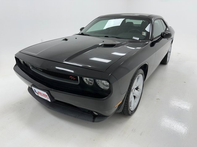 Used 2013 Dodge Challenger R/T image 4