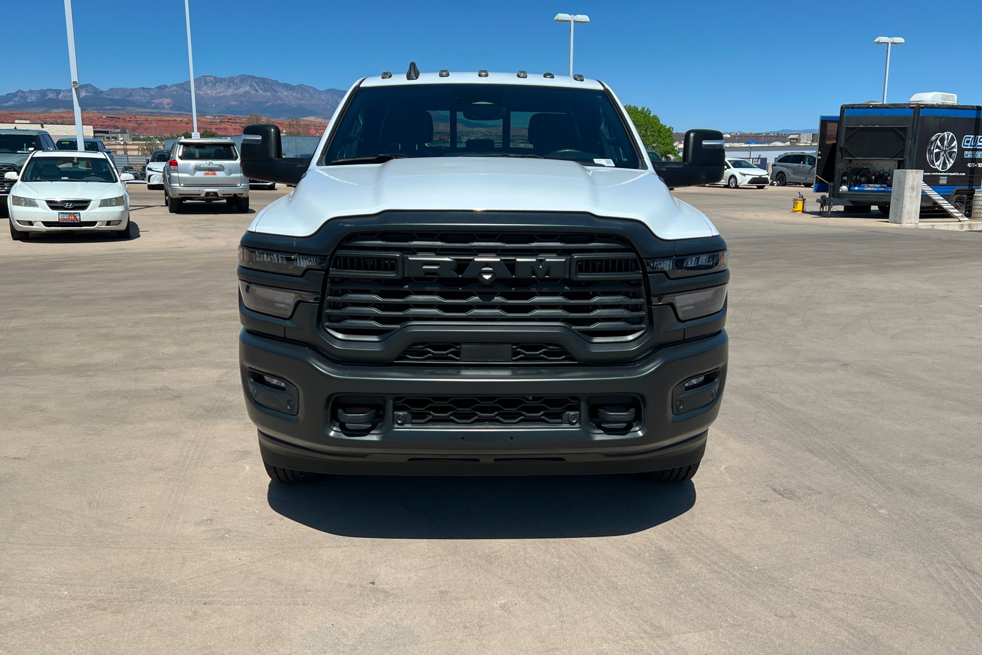 Used 2025 RAM 2500 Tradesman AWD/4WD image 9