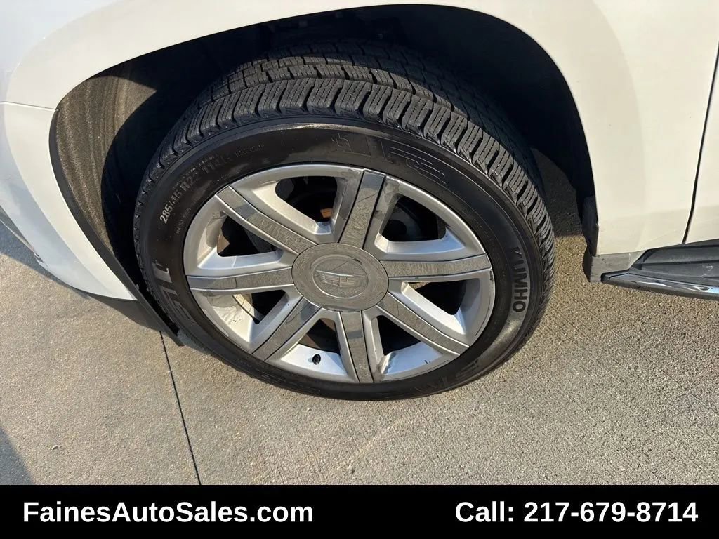 Used 2016 Cadillac Escalade Luxury image 31