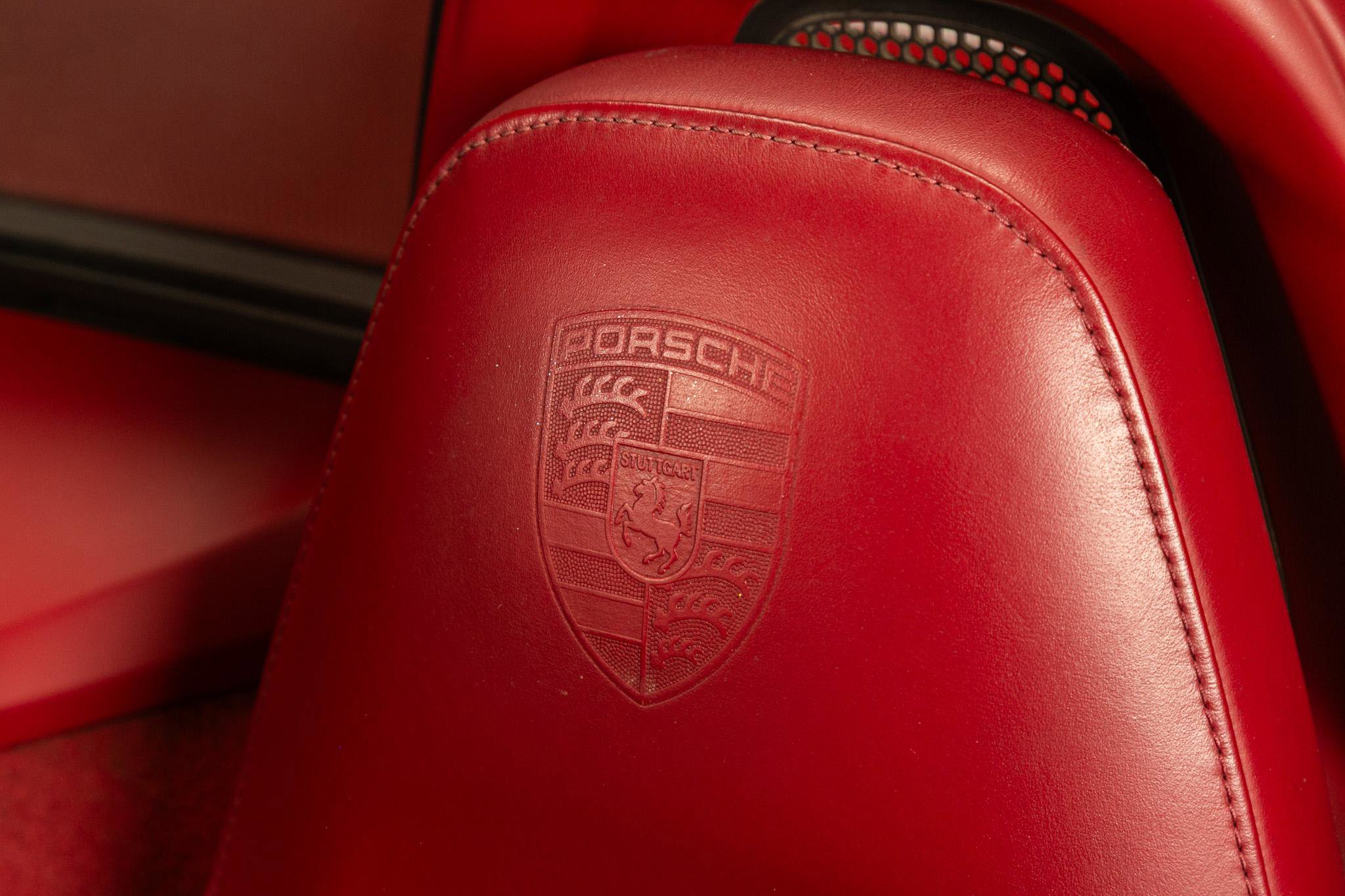 Used 2017 Porsche 718 Boxster RWD image 28