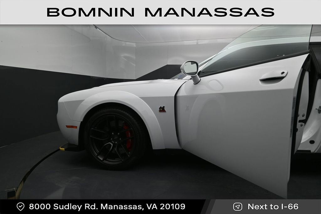 Used 2022 Dodge Challenger R/T Scat Pack RWD image 13