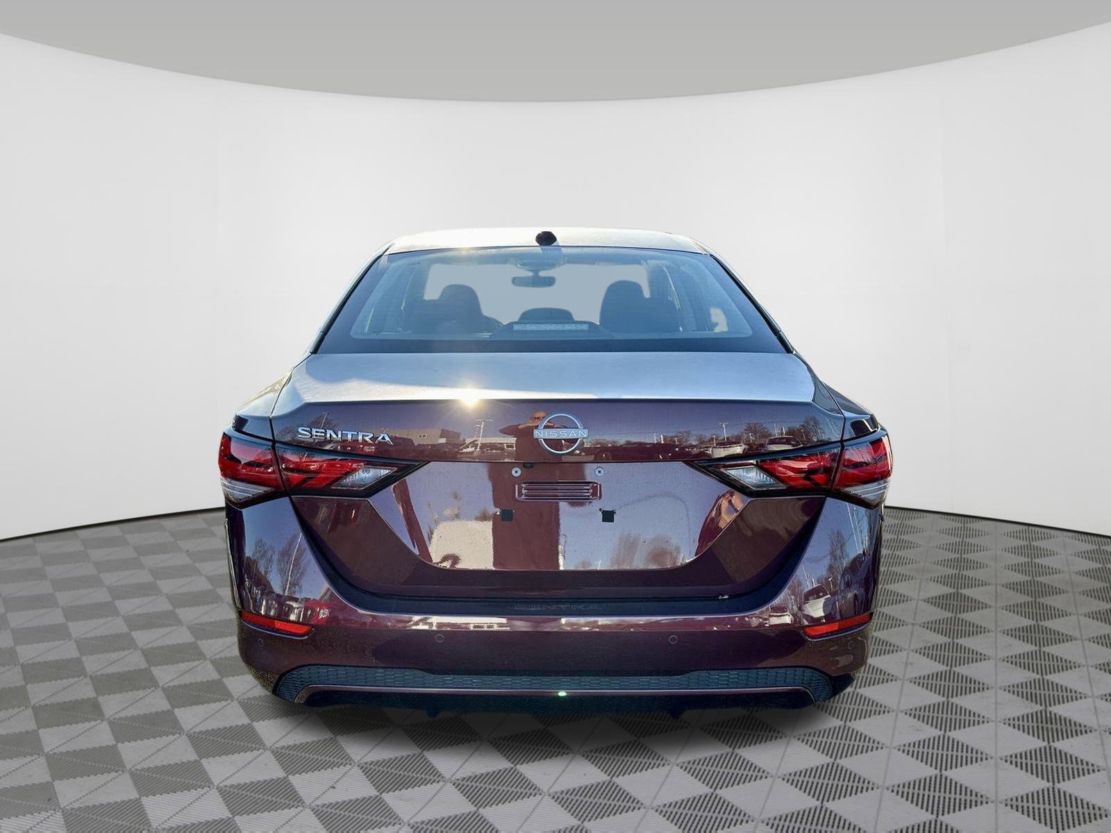 Used 2025 Nissan Sentra SV w/ All-Weather Package image 8