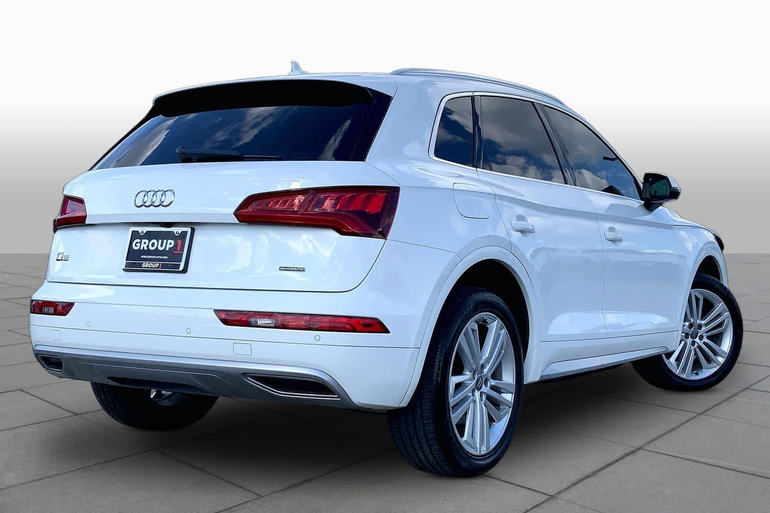Used 2020 Audi Q5 2.0T Premium Plus w/ Premium Plus Package AWD/4WD image 12