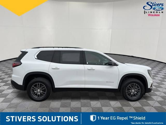 Used 2025 GMC Acadia Elevation image 4