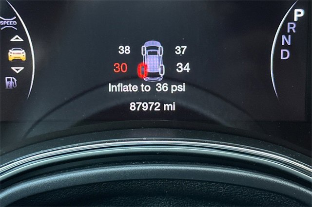 Used 2018 Jeep Grand Cherokee Limited w/ Trailer Tow Group IV image 28