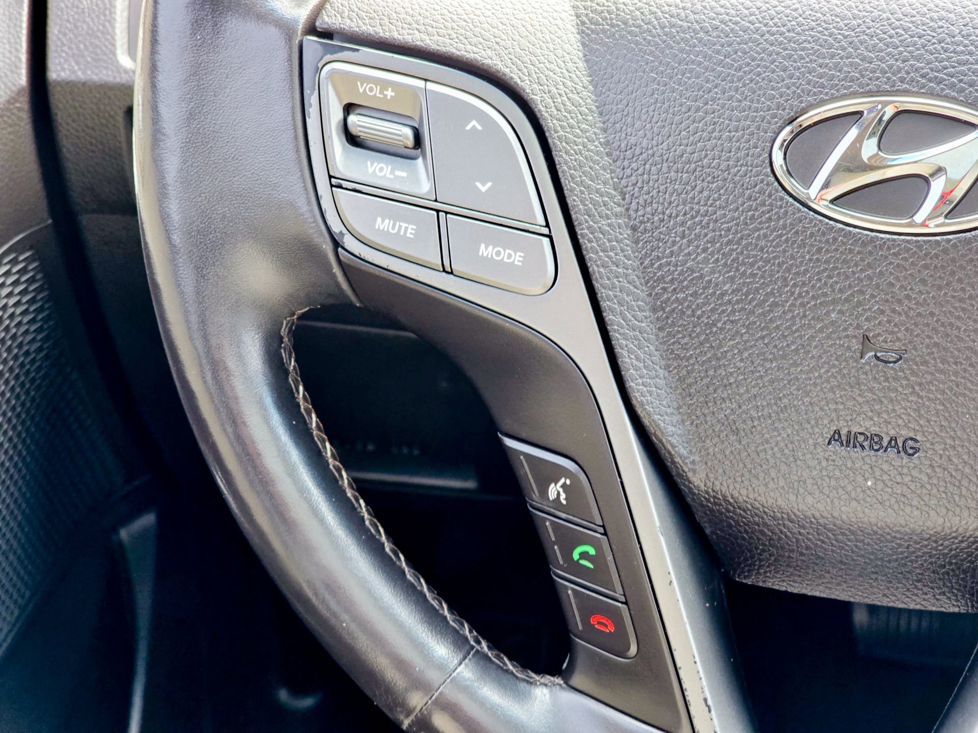 Used 2017 Hyundai Santa Fe Sport w/ 2.0T Ultimate Tech Package 05 image 35