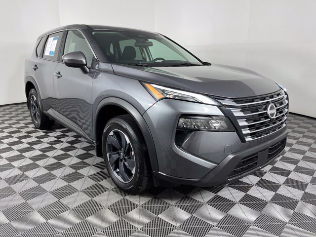 Certified 2026 Nissan Rogue SV FWD image 3
