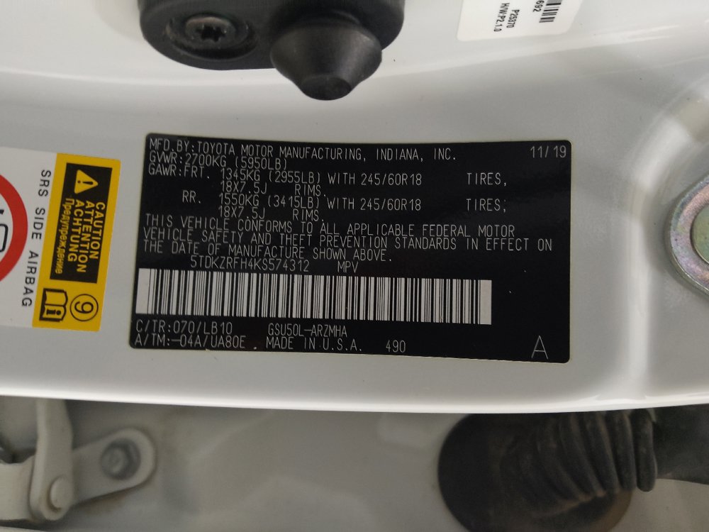 Used 2019 Toyota Highlander XLE FWD image 33