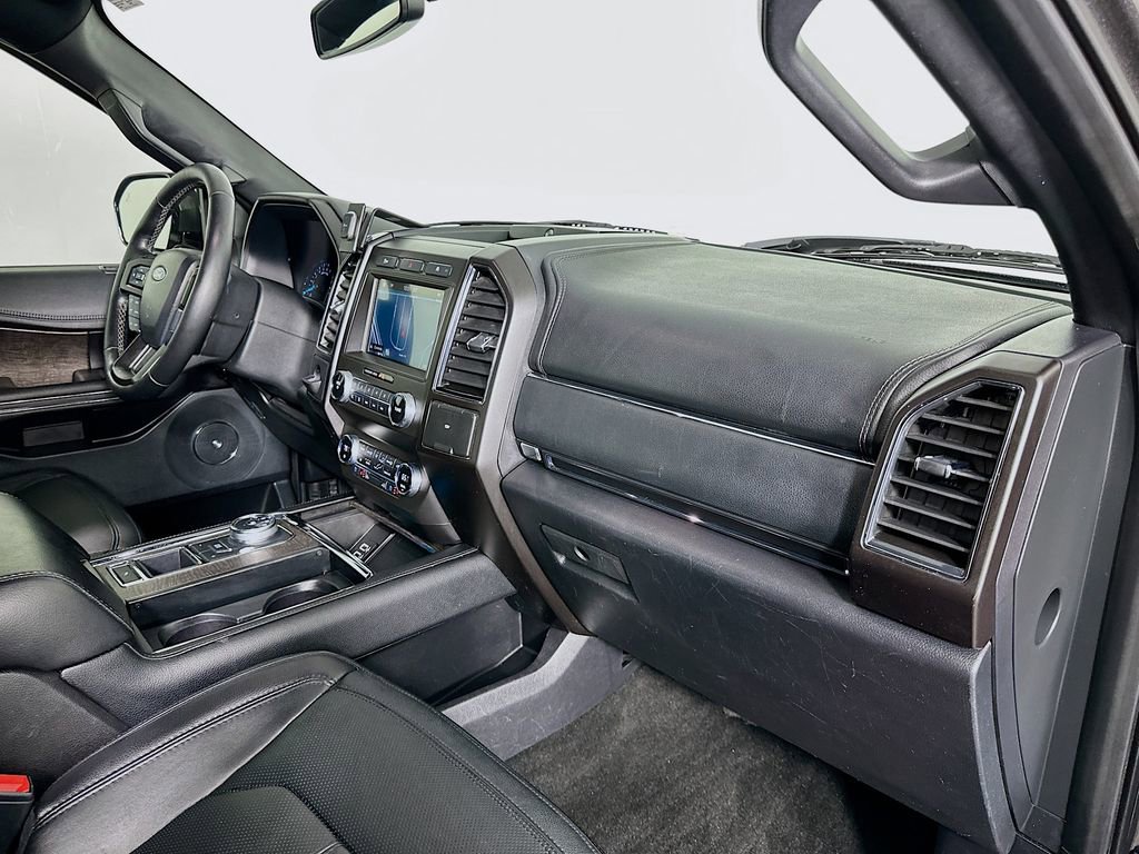 Used 2019 Ford Expedition Max Limited image 30