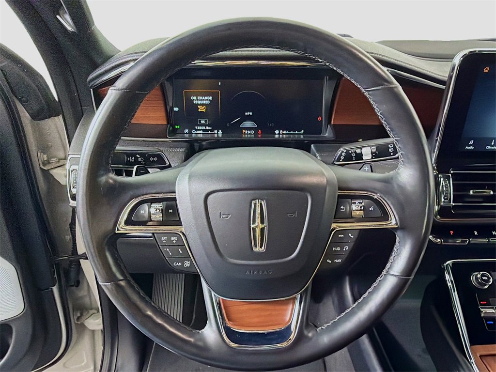 Used 2020 Lincoln Navigator L Reserve w/ Equipment Group 208A Reserve image 13