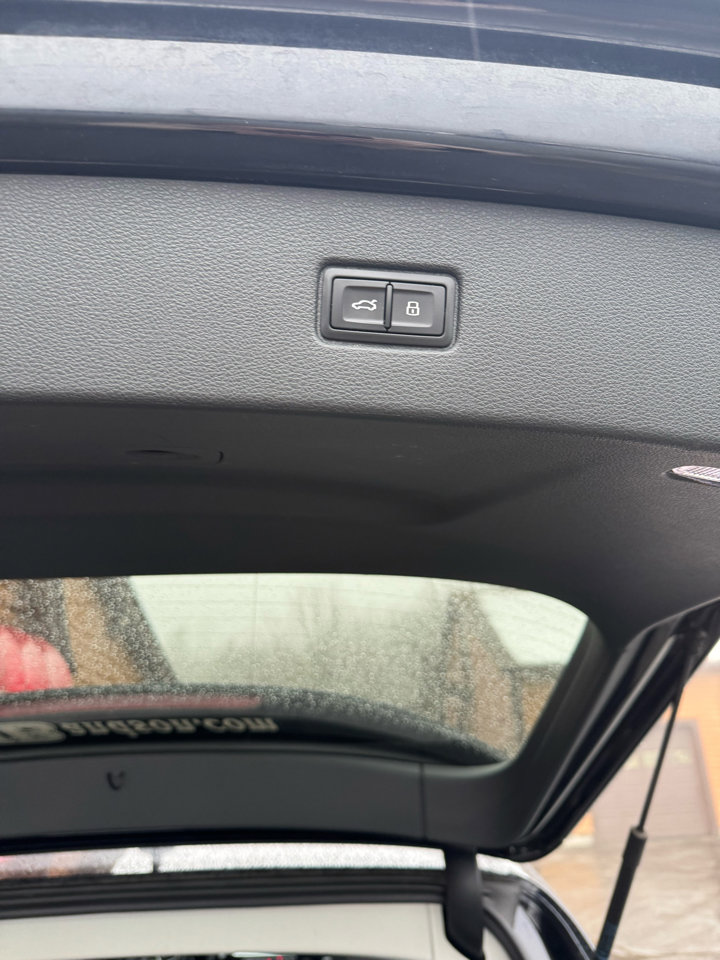 Used 2018 Audi Q7 3.0T Premium Plus w/ Premium Plus Package image 24