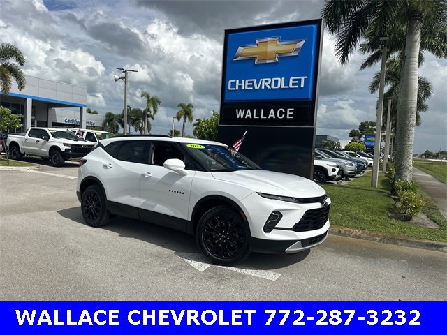 Certified 2024 Chevrolet Blazer LT w/ LPO, Black Sport Package