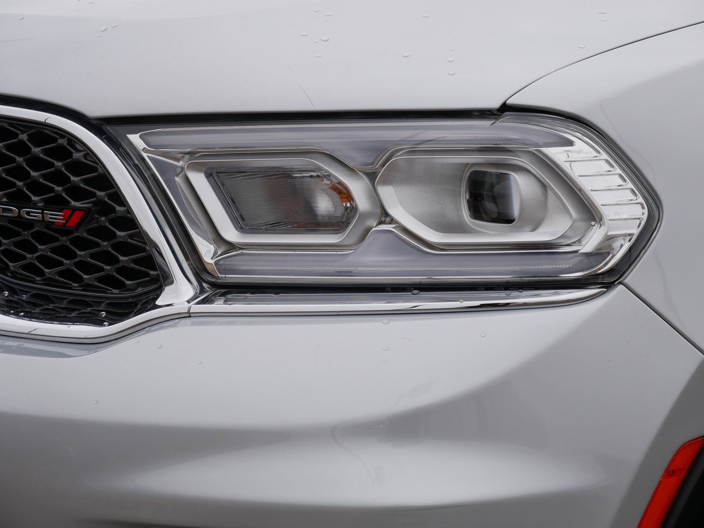 Used 2024 Dodge Durango SXT image 16