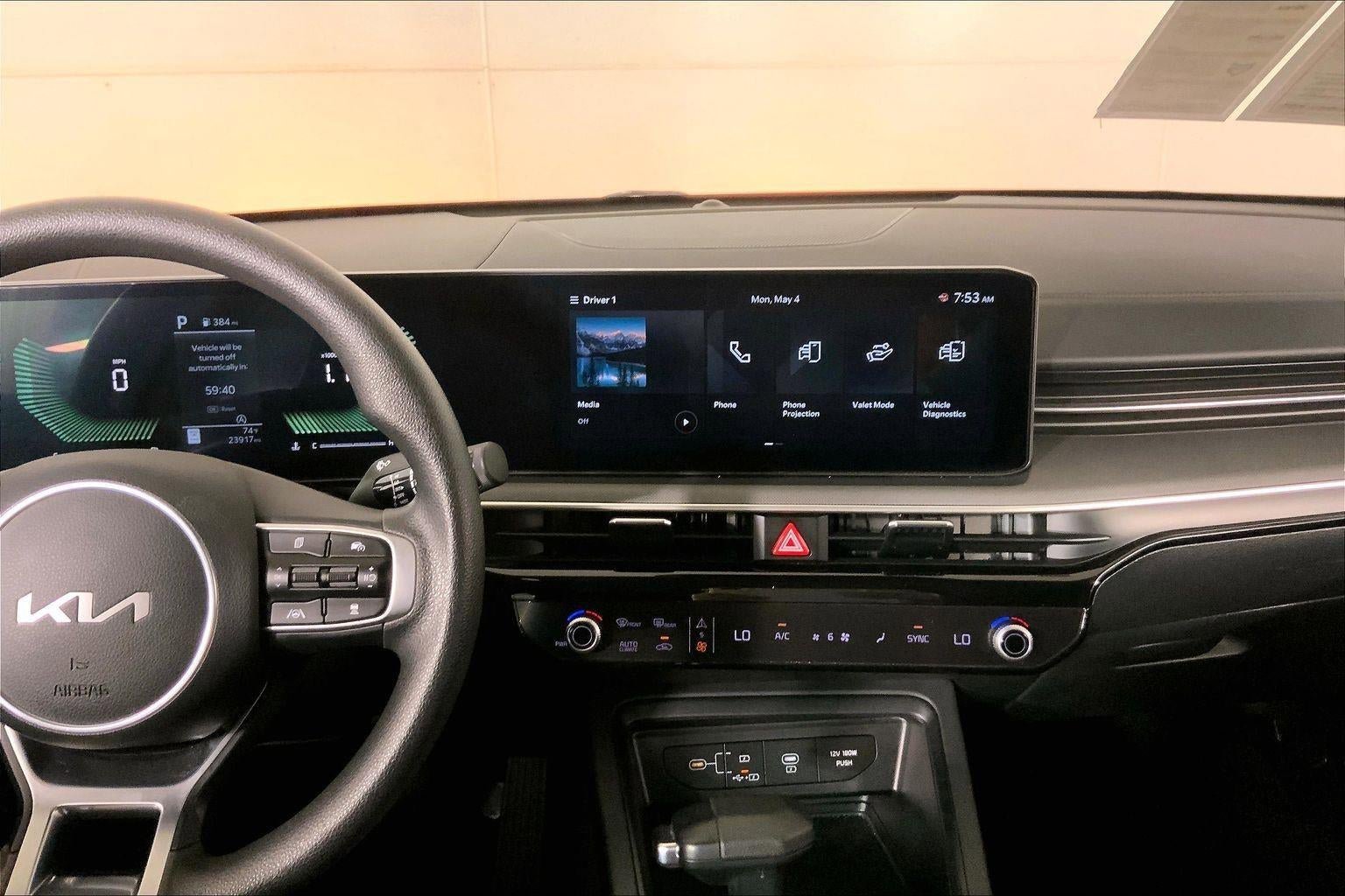 Used 2025 Kia K5 LXS FWD image 6