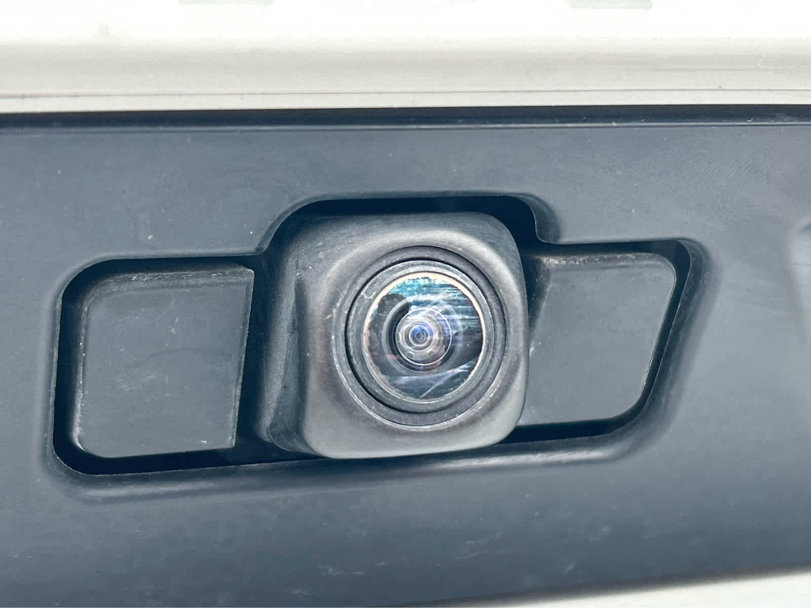 Used 2023 Toyota Camry SE image 7