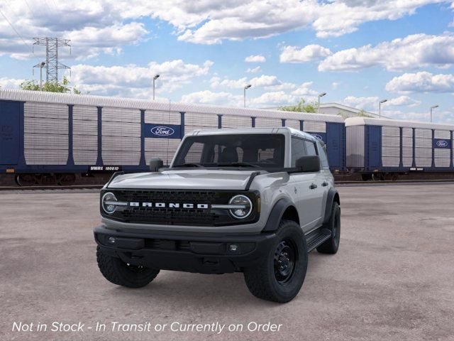 New 2026 Ford Bronco Outer Banks w/ Black Appearance Package AWD/4WD image 2