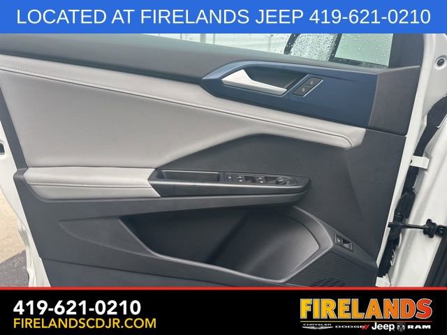 Used 2024 Volkswagen Taos SE image 20