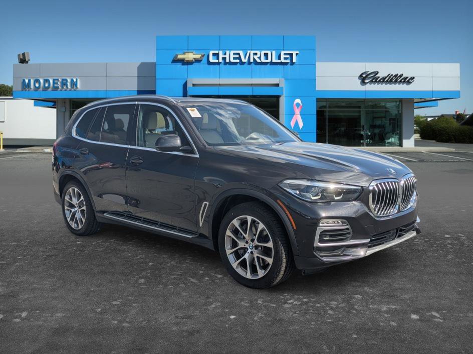 Used 2021 BMW X5 xDrive45e w/ Premium Package AWD/4WD image 7