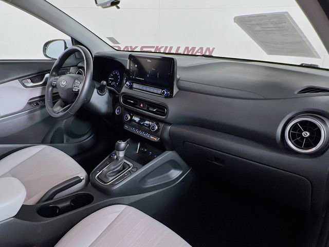 Used 2023 Hyundai Kona SEL w/ Convenience Package image 39
