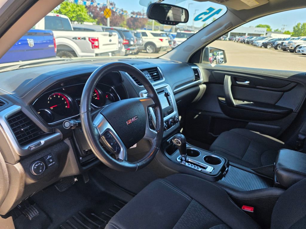 Used 2015 GMC Acadia SLE FWD image 9