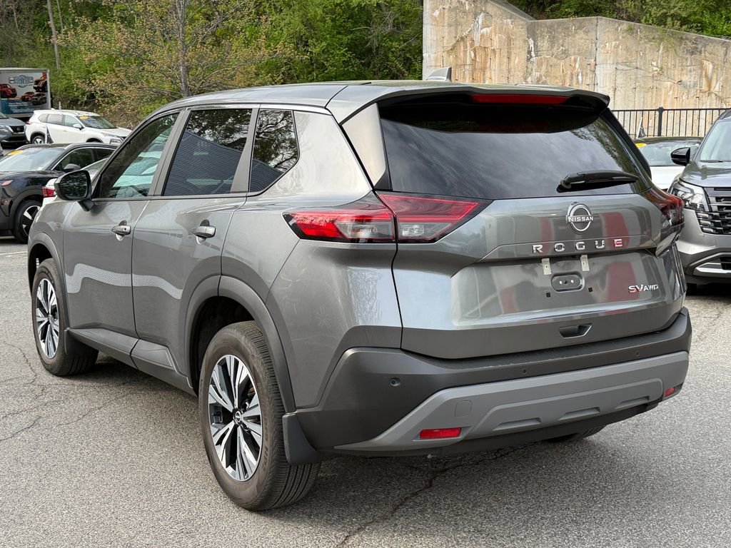 Used 2023 Nissan Rogue SV AWD/4WD image 4
