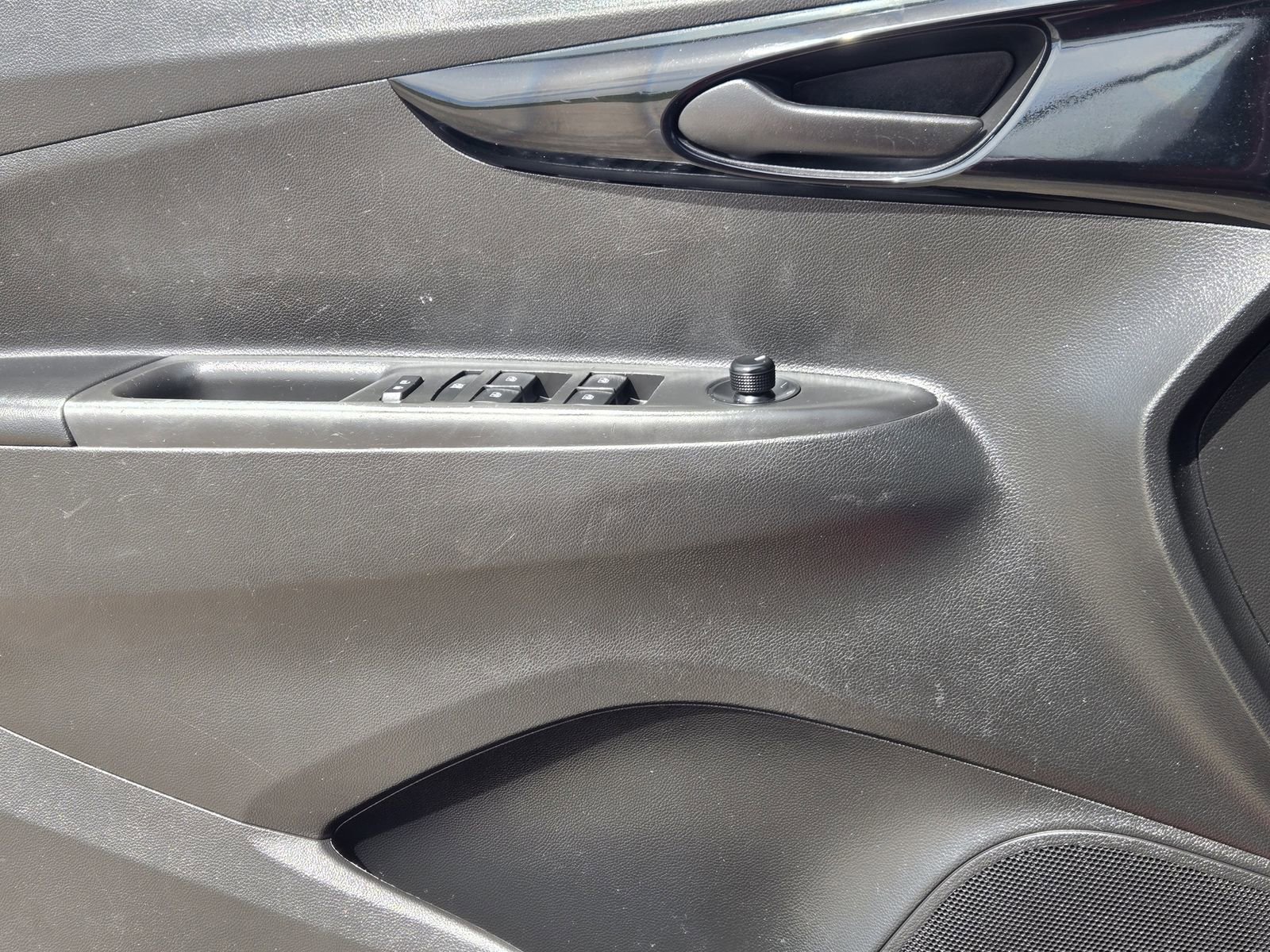 Used 2020 Chevrolet Spark LT image 25