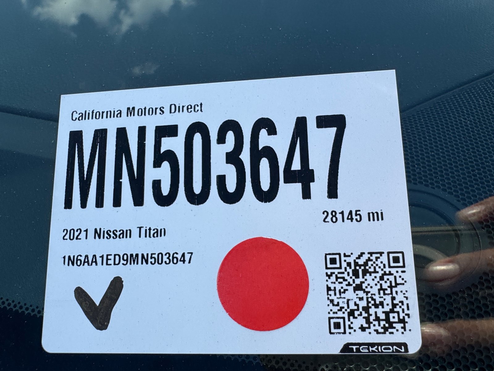 Used 2021 Nissan Titan SV w/ SV Convenience Package AWD/4WD image 18