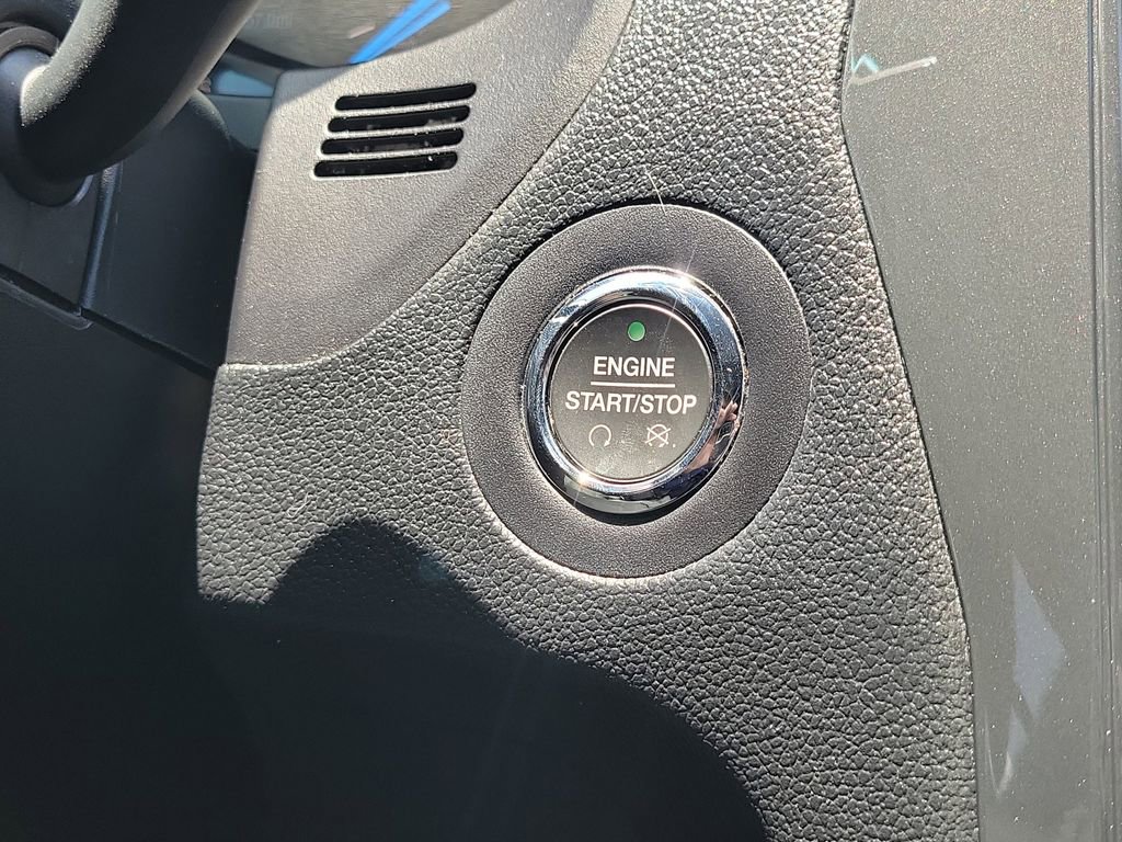 Used 2019 Ford Explorer XLT FWD image 28