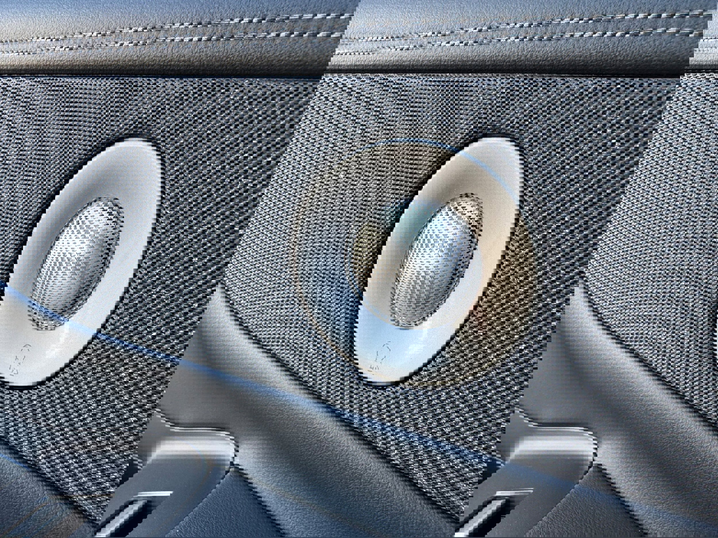 New 2025 Lincoln Navigator L Reserve w/ Jet Appearance Package image 24