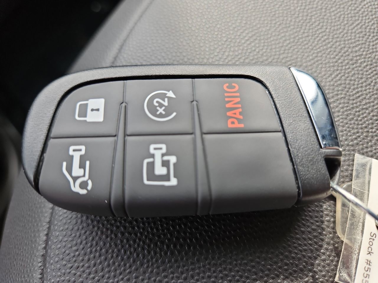 New 2025 RAM ProMaster 2500 w/ Quick Order Package 22G SLT image 26