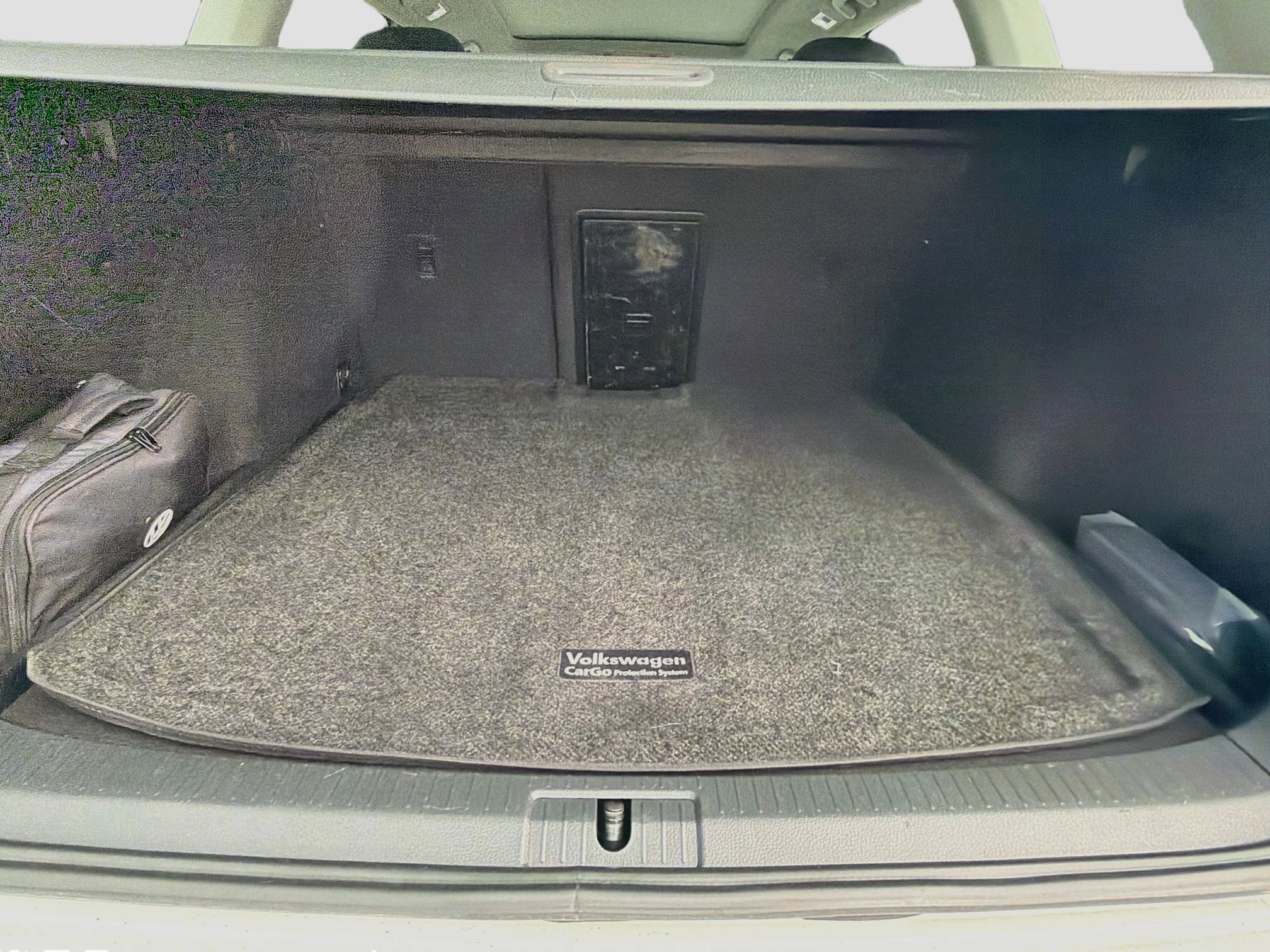 Used 2017 Volkswagen Golf S FWD image 12
