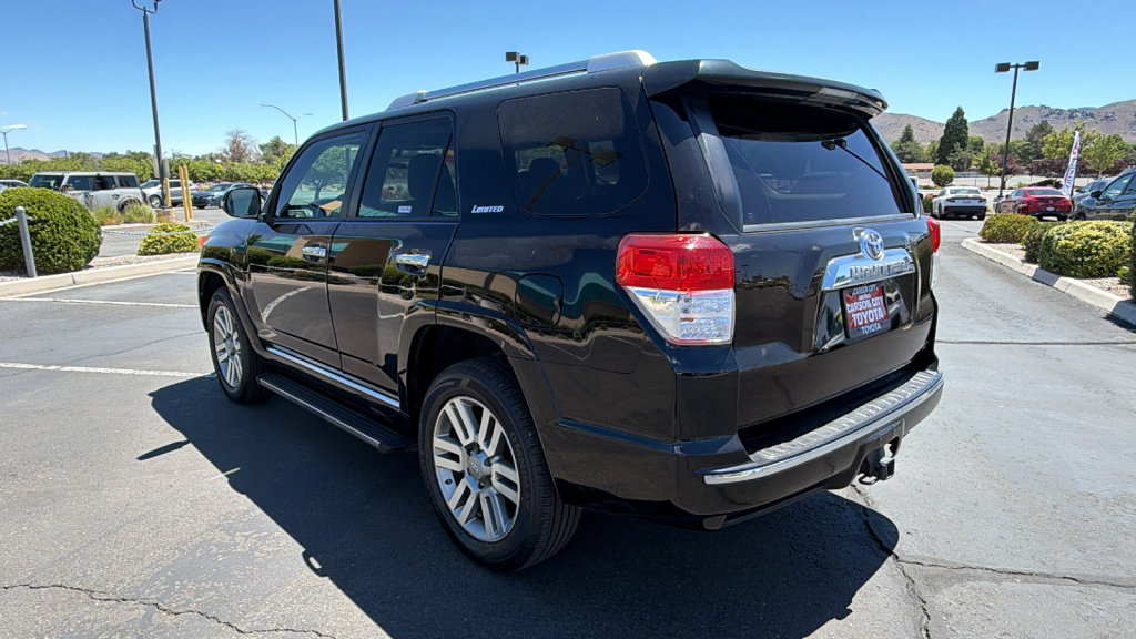Used 2011 Toyota 4Runner Limited AWD/4WD image 5