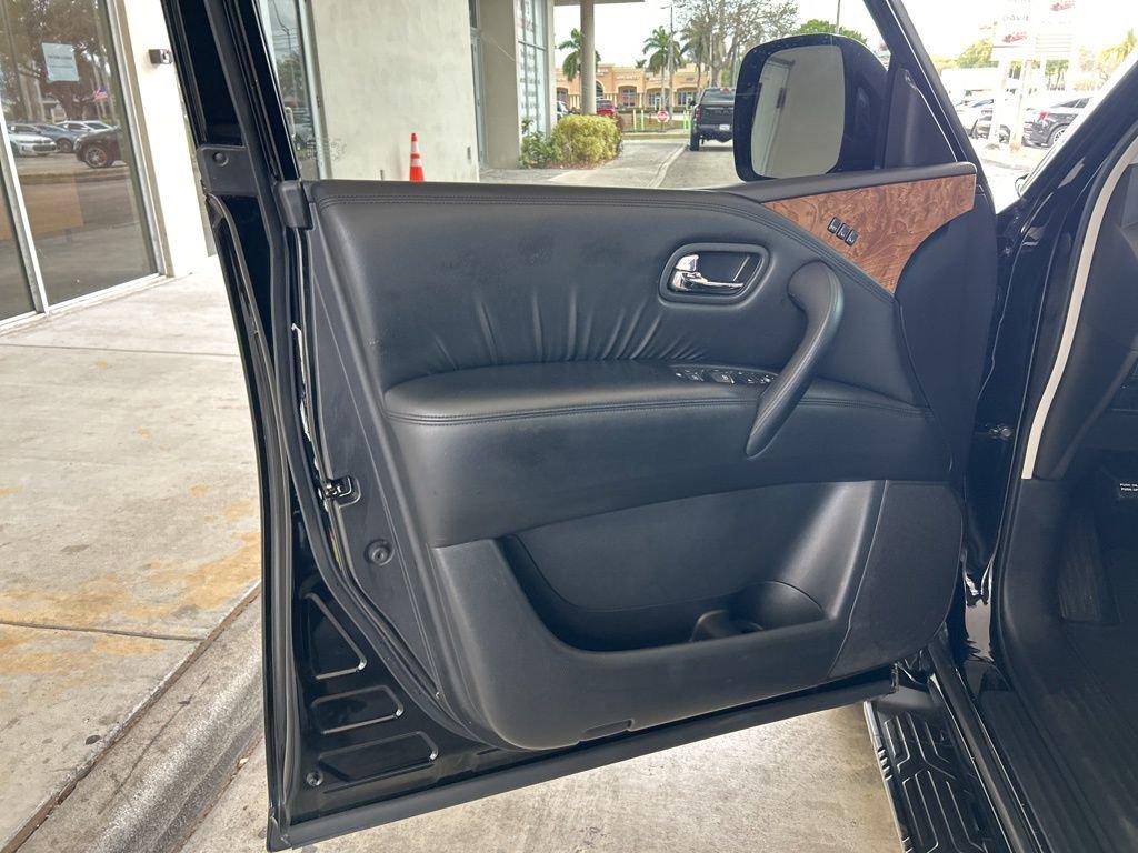 Used 2022 Nissan Armada SL w/ Captain's Chairs Package image 48