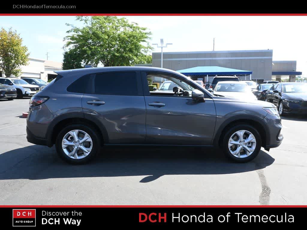 Certified 2025 Honda HR-V LX image 5