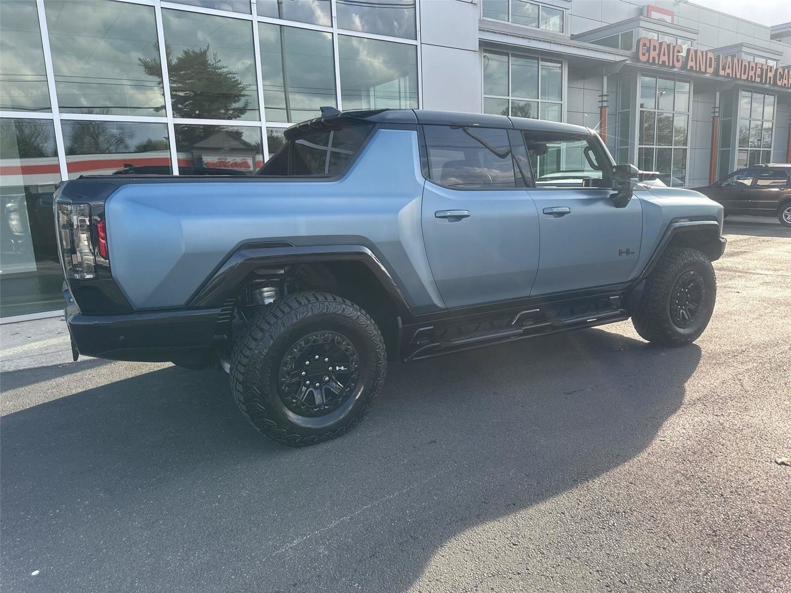 Used 2024 GMC Hummer EV 3X w/ Omega Edition AWD/4WD image 5