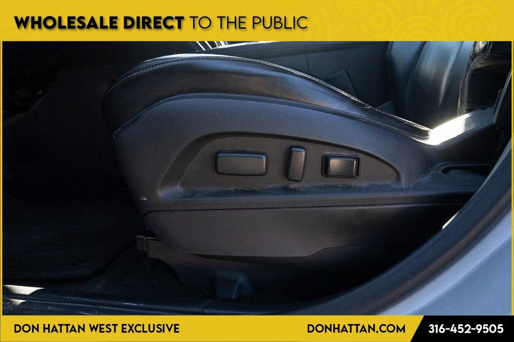 Used 2017 Chevrolet Equinox Premier w/ Enhanced Convenience Package image 15