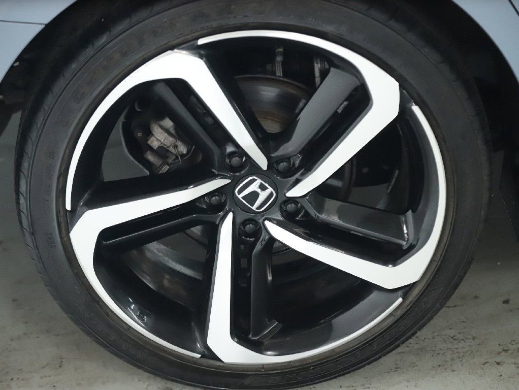 Used 2022 Honda Accord Sport image 12