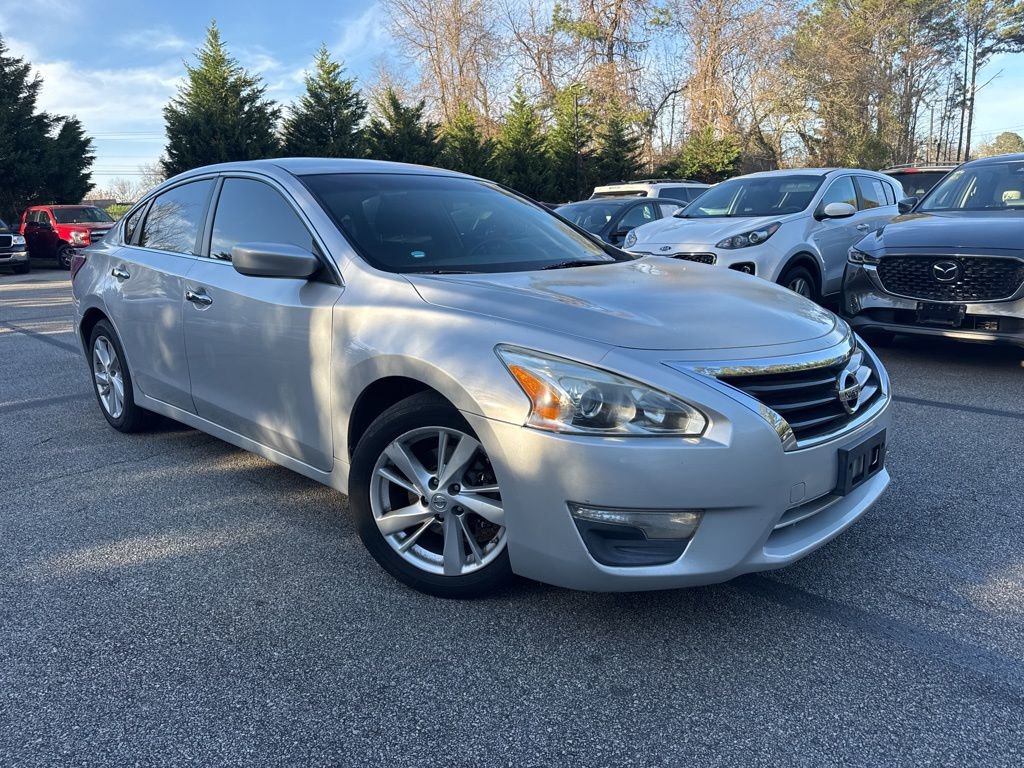 Used 2013 Nissan Altima 2.5 SV image 4