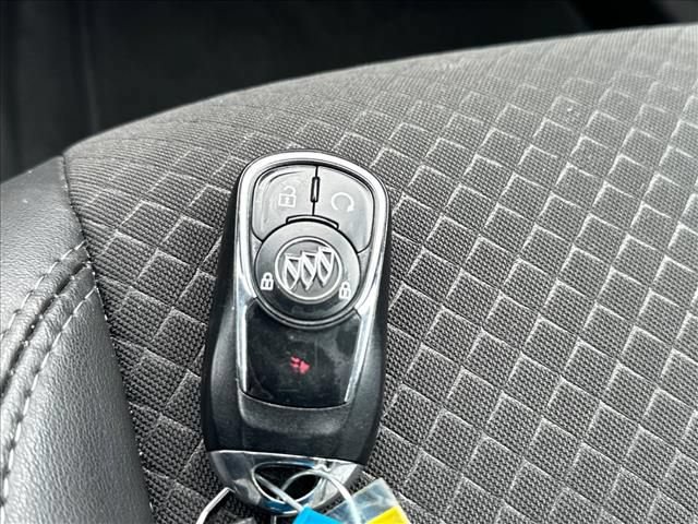 Certified 2022 Buick Encore Preferred w/ Safety Package FWD image 29
