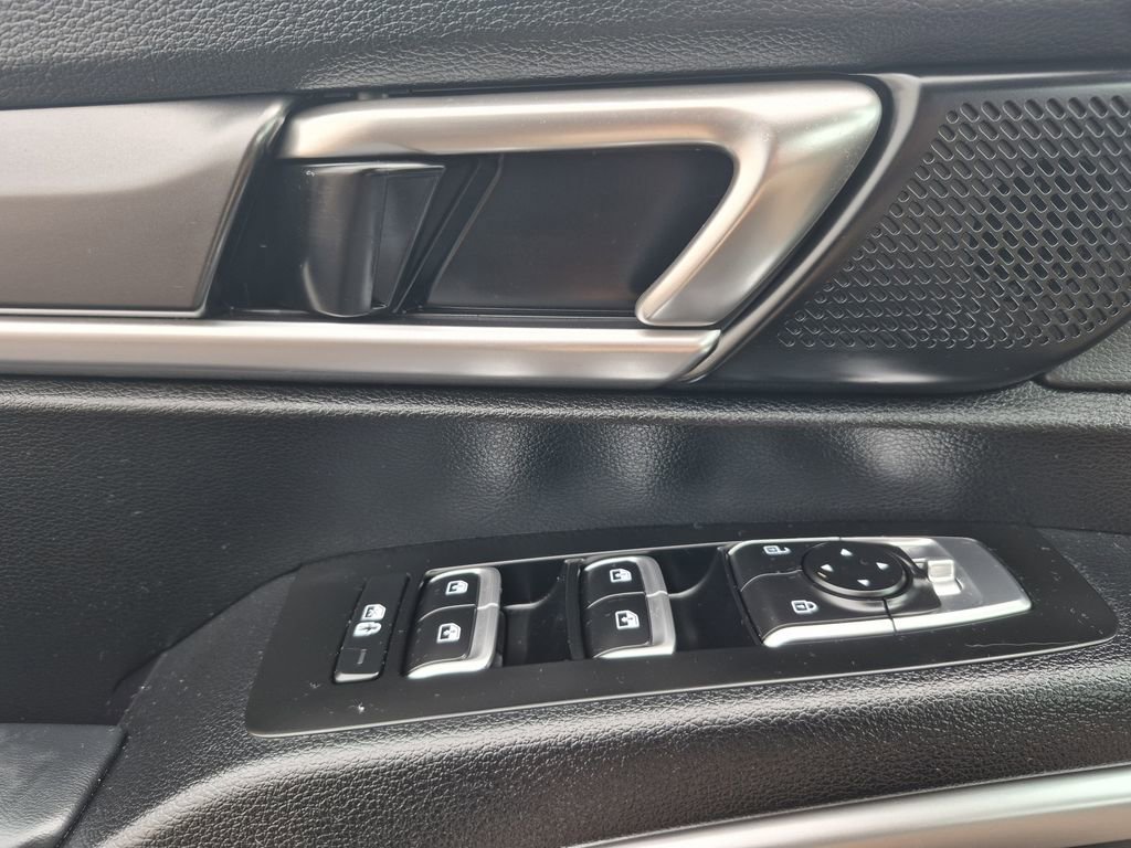 Certified 2024 Kia Telluride S w/ S Sunroof Package AWD/4WD image 9