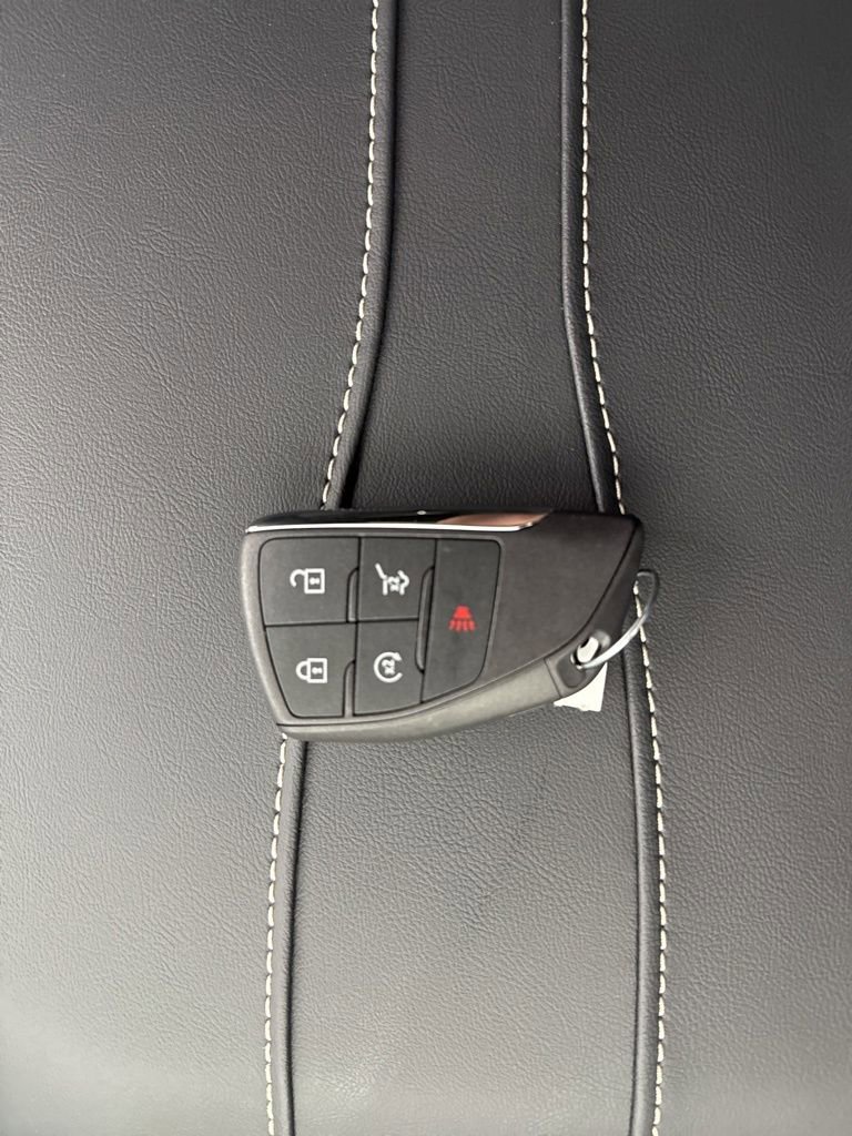 New 2026 GMC Acadia Elevation image 37