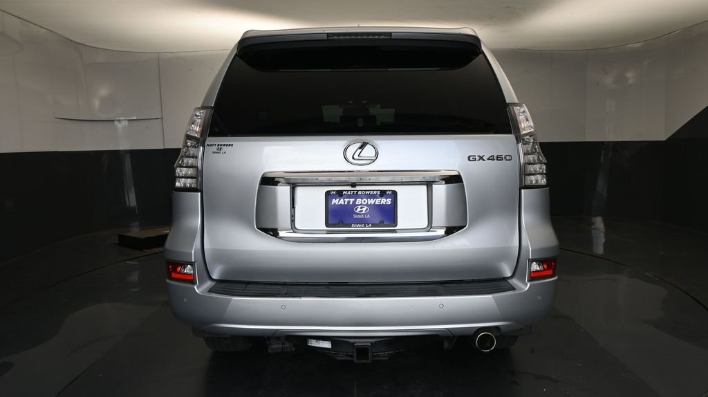 Used 2016 Lexus GX 460 w/ Premium Package AWD/4WD image 16