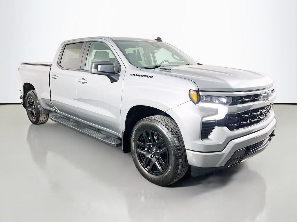 Used 2024 Chevrolet Silverado 1500 RST w/ Dark Appearance Package AWD/4WD image 4