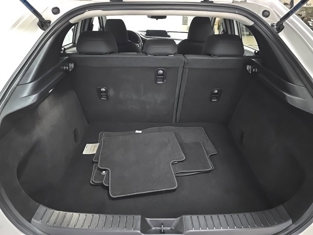 Used 2022 MAZDA CX-30 AWD 2.5 S image 11