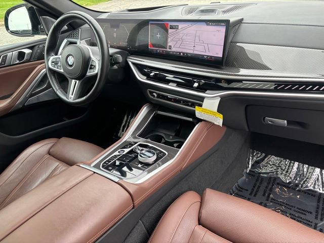 Used 2024 BMW X6 M60i AWD/4WD image 28