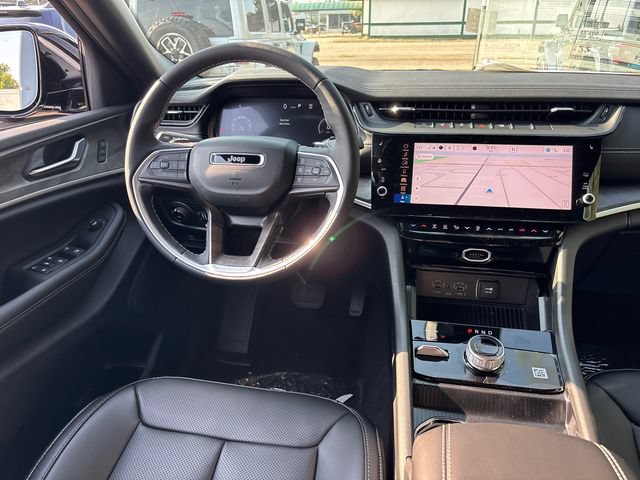 New 2027 Jeep Grand Cherokee Limited w/ Technology Group II AWD/4WD image 11