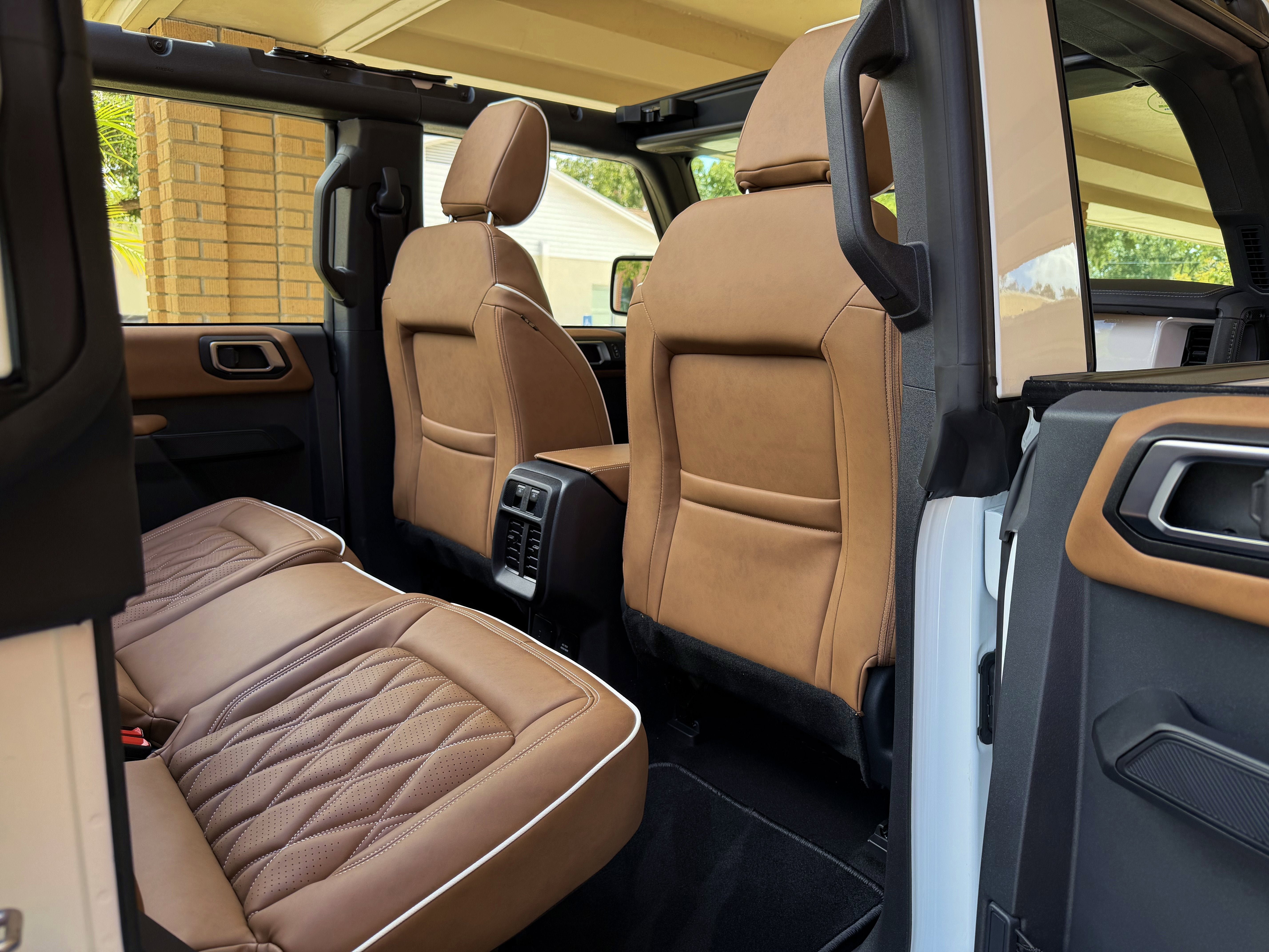 Used 2025 Ford Bronco Outer Banks AWD/4WD image 23