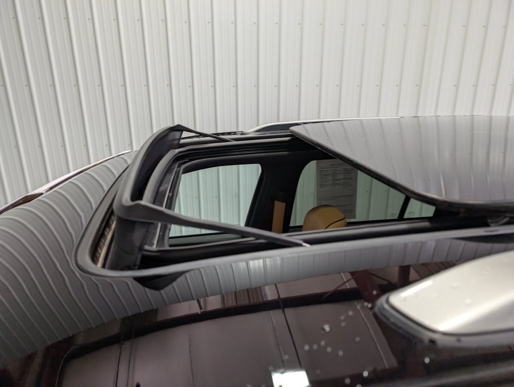 Used 2022 Jeep Grand Cherokee Summit AWD/4WD image 8