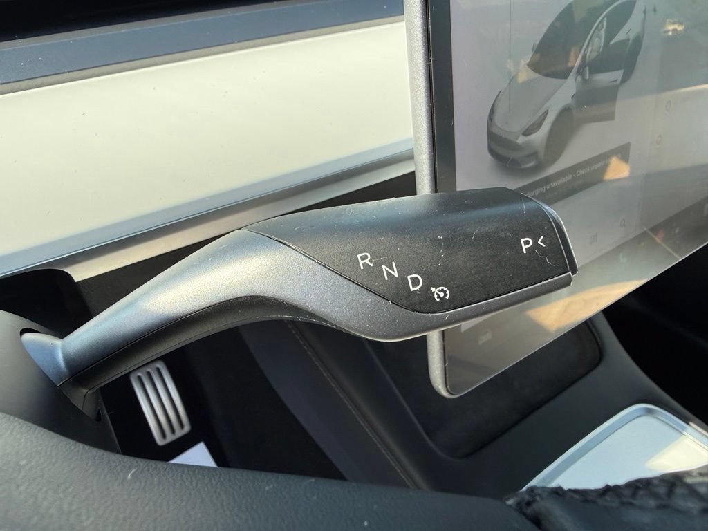 Used 2021 Tesla Model Y Performance AWD/4WD image 24