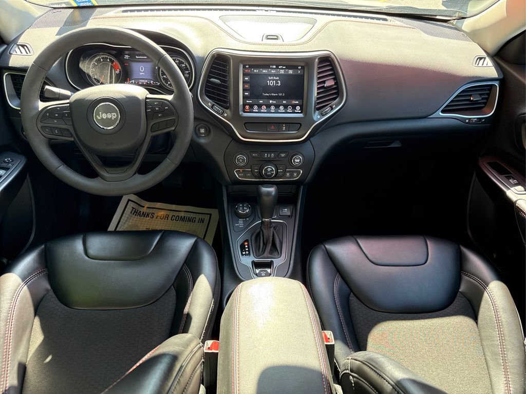 Used 2022 Jeep Cherokee Trailhawk image 20